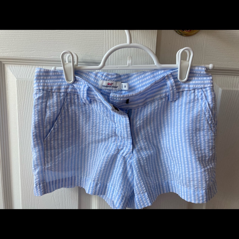 Vineyard Vines shorts